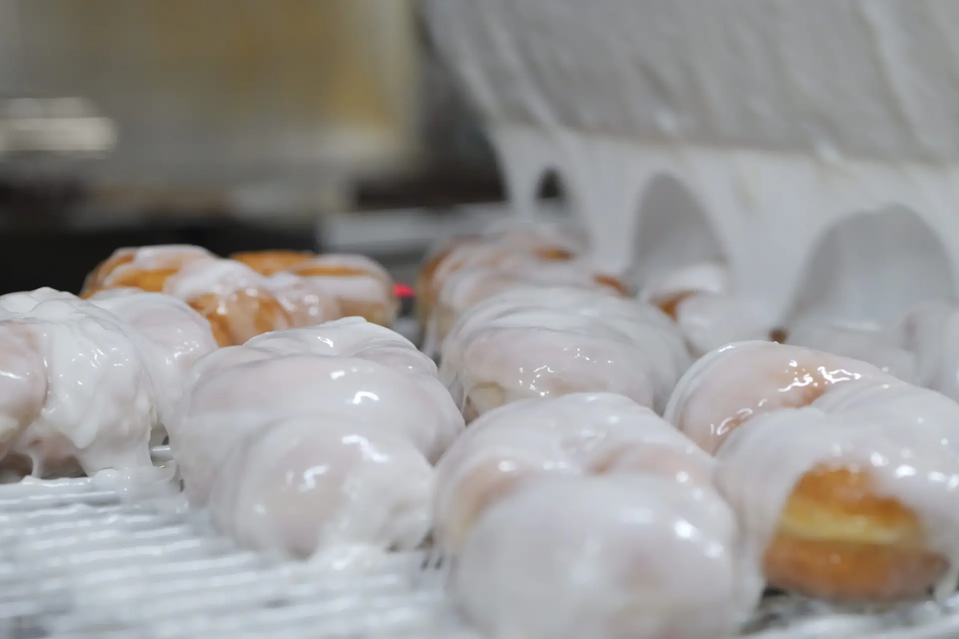 We glaze 'em fresh daily